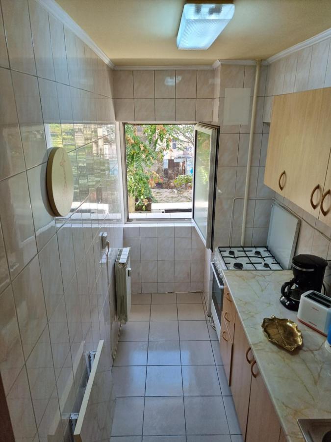 Charming And Intimate Getaway In Bucharest - Near Unirii Square Leilighet Eksteriør bilde